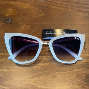 Quay Reina Mini Sunglasses